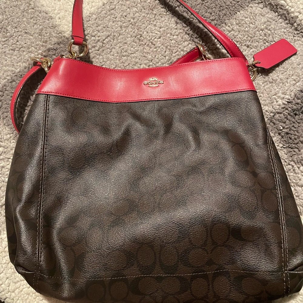 Coach shoulder bag